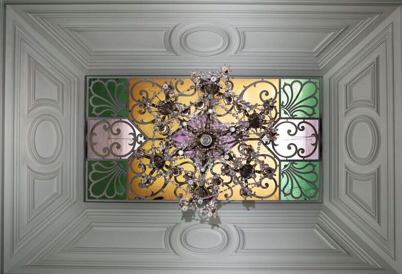 Sant Jordi Hostels Lisbon