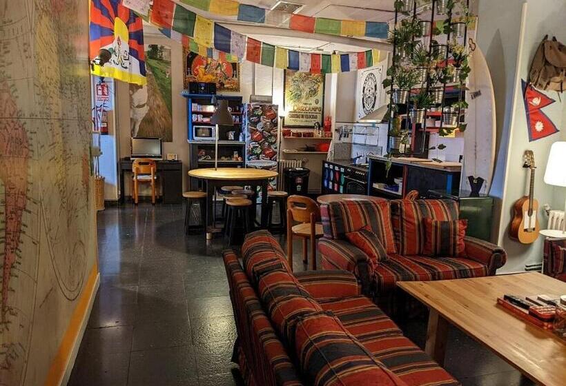 Santander Central Hostel
