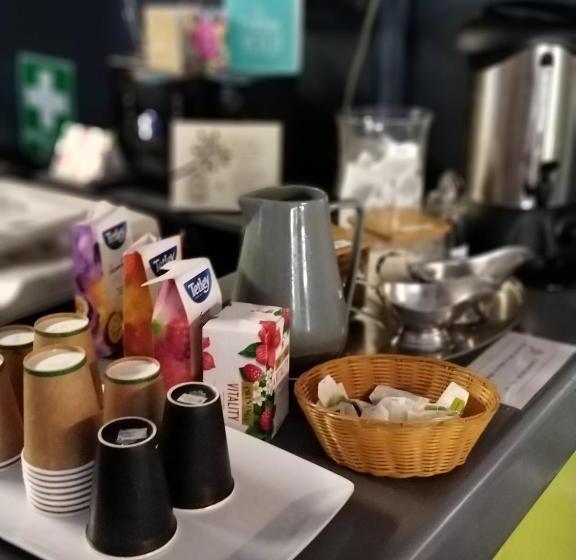 旅馆 Adventurers Backpackers