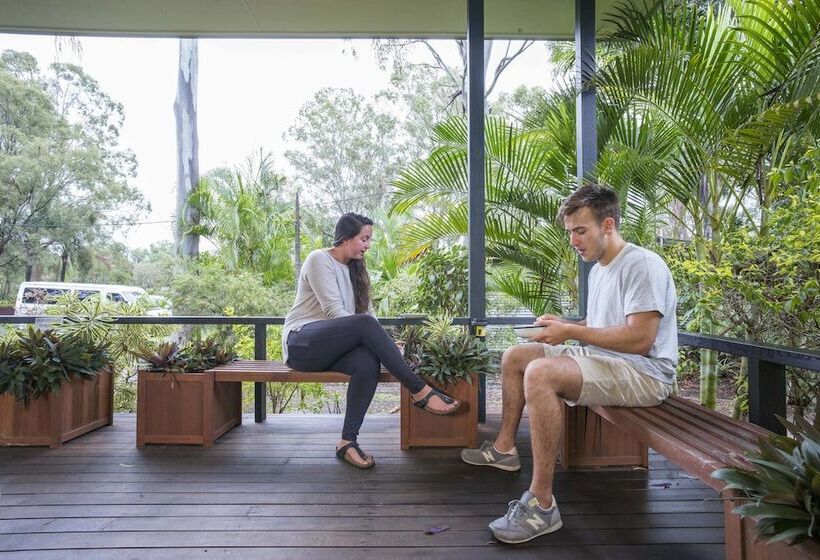 هاستل Colonial Village Resort