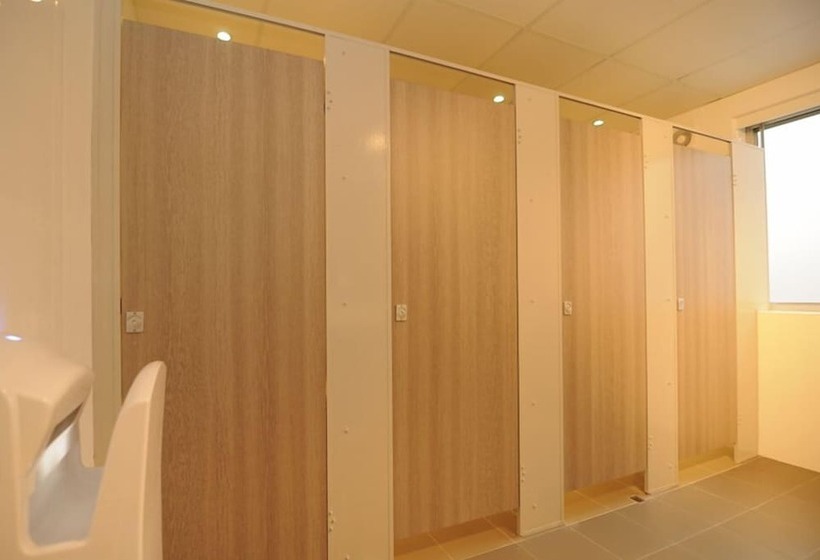 הוסטל Kangaroo Inn