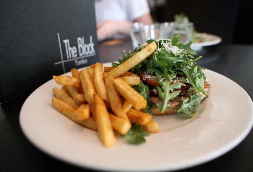 הוסטל Yamba Central