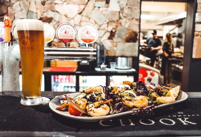 הוסטל Yamba Central