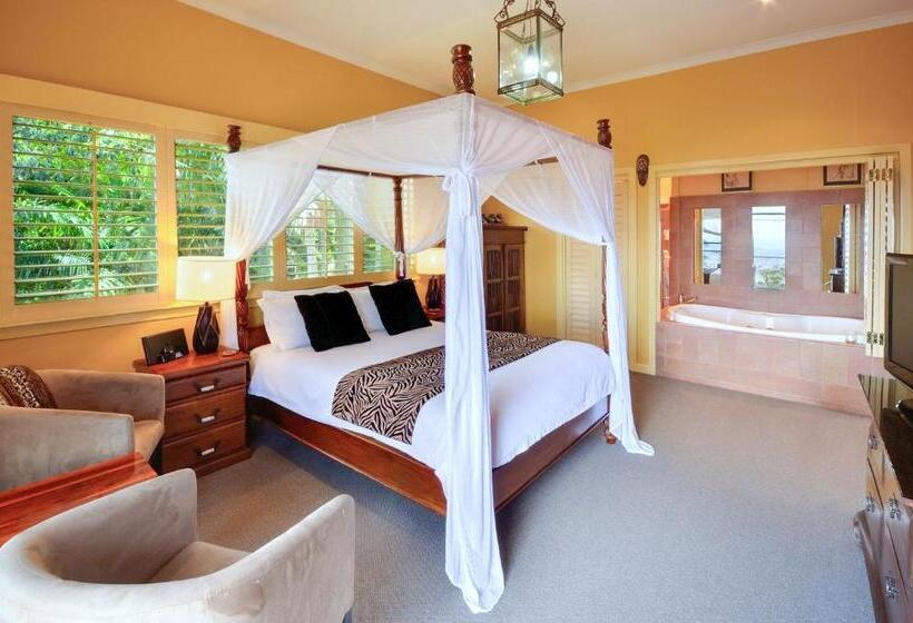 Avocado Sunset Bed & Breakfast