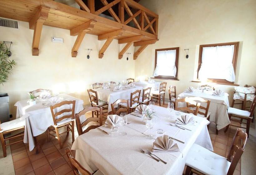 مبيت وإفطار Agriturismo Al Credazzo