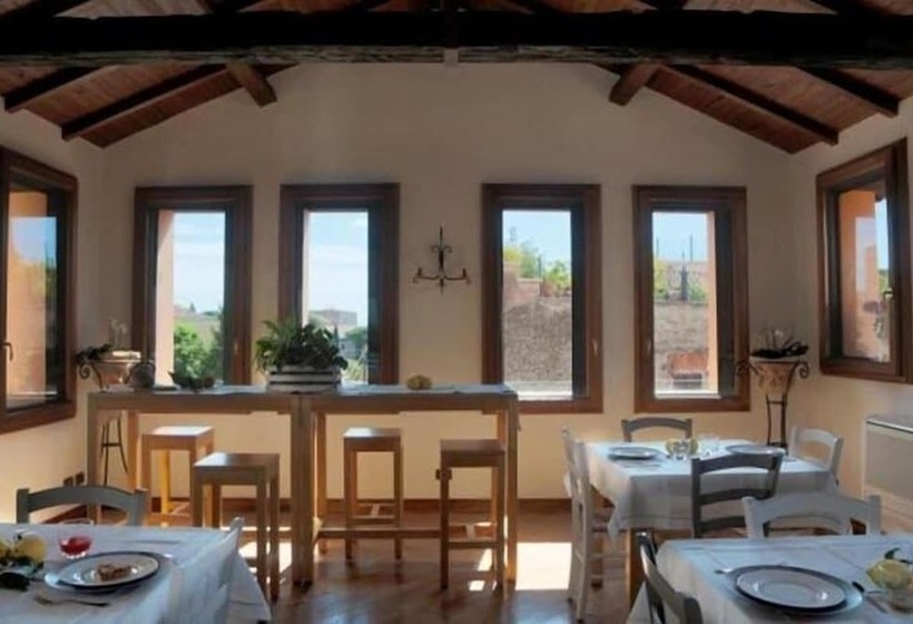 تختخواب و صبحانه Al Palazzetto