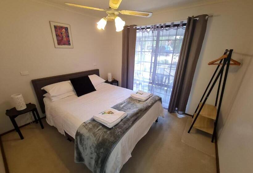 צימר Barossa Country Cottages