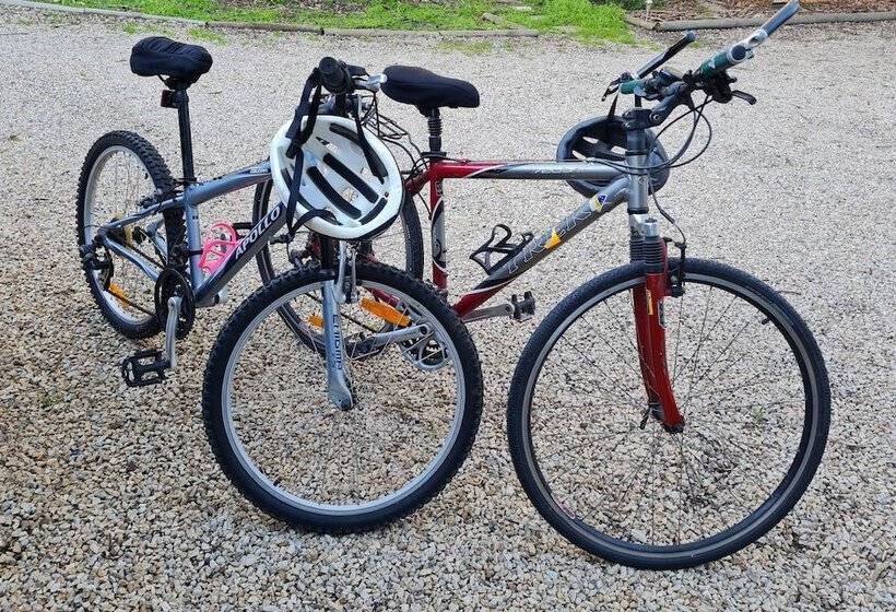 צימר Barossa Country Cottages