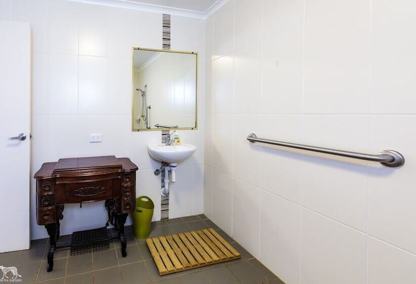 צימר Bulwarra Accommodation   Heritage Studio