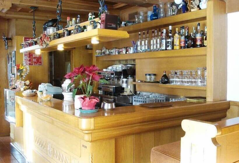 住宿加早餐  Ciamol