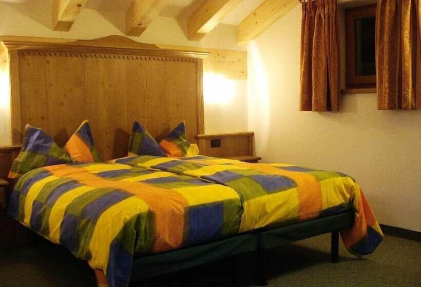 住宿加早餐  Ciamol