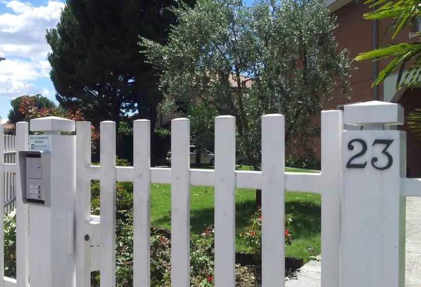 Bed And Breakfast Groane