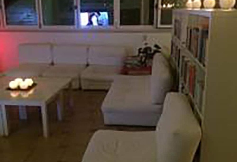 ベッドアンドブレックファースト Il Falco E Il Gabbiano