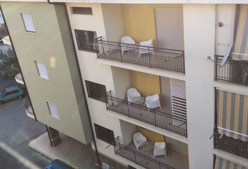 ベッドアンドブレックファースト Il Falco E Il Gabbiano