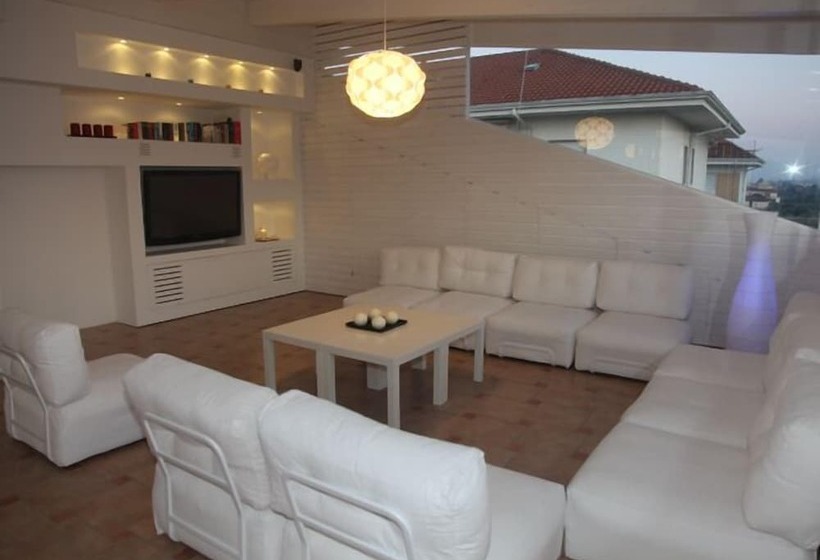 ベッドアンドブレックファースト Il Falco E Il Gabbiano