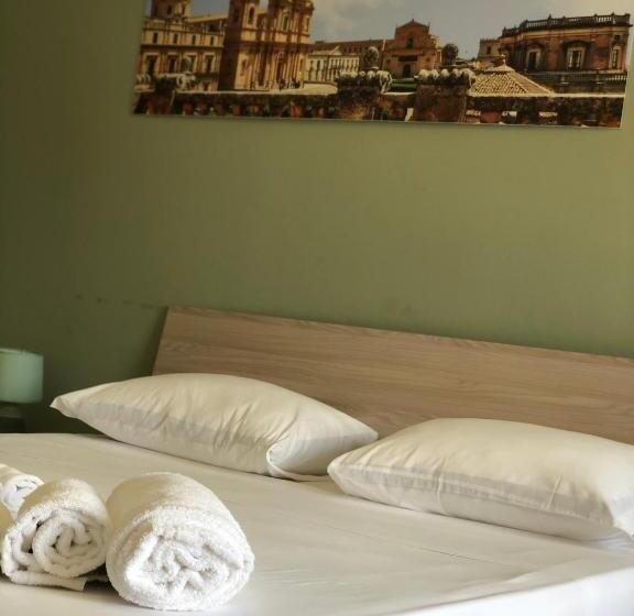 ベッドアンドブレックファースト La Madonnina