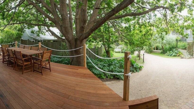 צימר Oak Tree Lodge