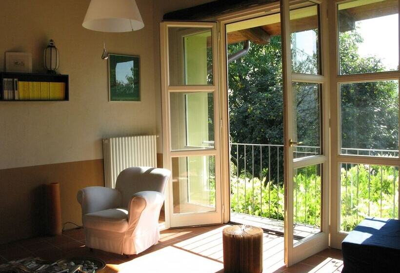 Bed and Breakfast Sotto La Luna Bruna