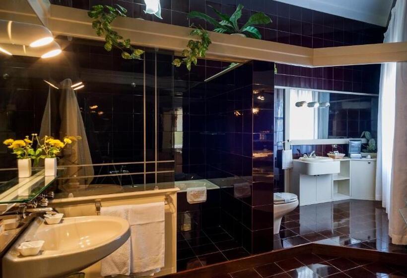 تختخواب و صبحانه Villa Magnolia Luxury Suites