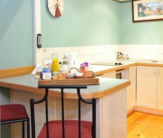 Belgrave Bed And Breakfast