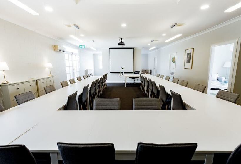 Bundanoon Country Inn Motel