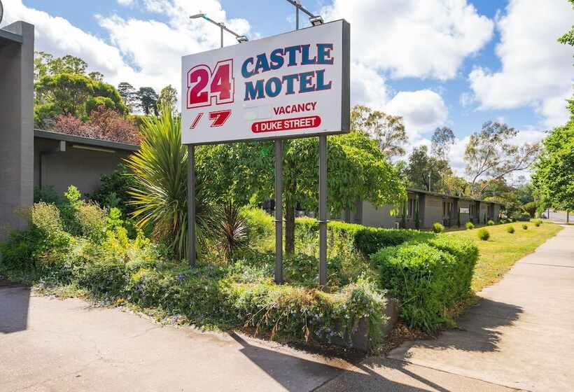 Castle Motel