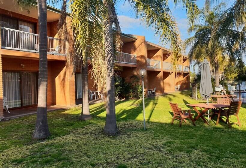 Crystal Fountain Motel Albury