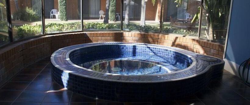 Crystal Fountain Motel Albury