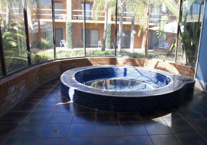 Crystal Fountain Motel Albury