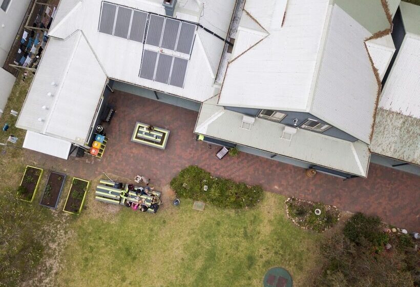 Dunsborough Beachouse Yha Hostel