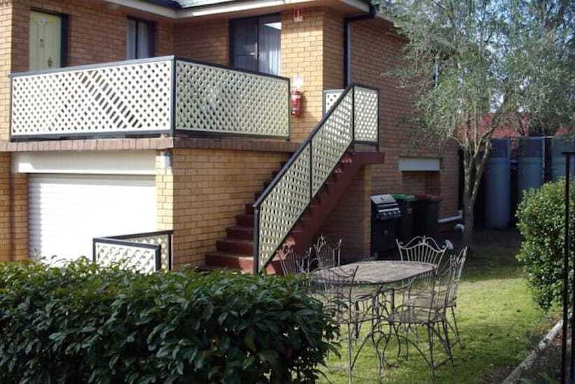 Estelle Kramer Motel