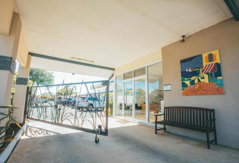 Busselton Gale Street Motel & Villas
