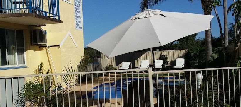 Harrington Village Motel