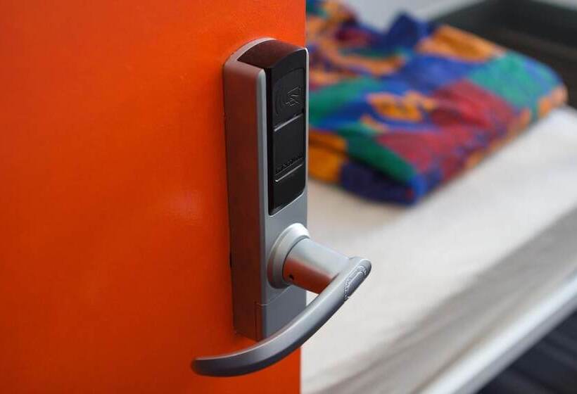 Haus Accommodation   Hostel