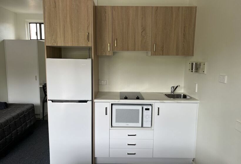 Hi Way Motel Grafton   Contactless