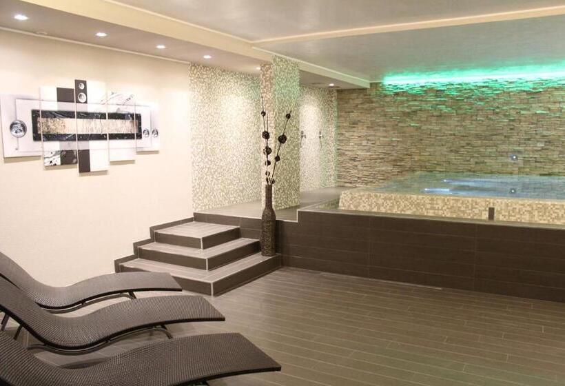 هتل 4 Venti Spa & Wellness