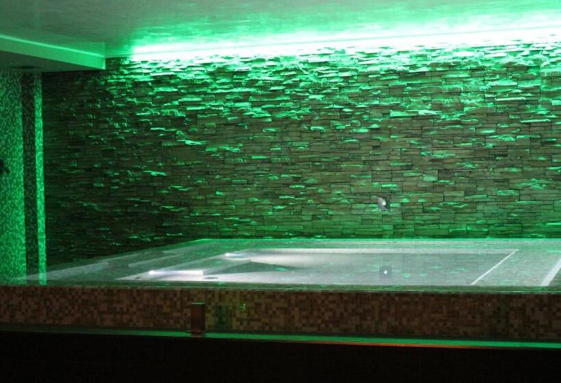 هتل 4 Venti Spa & Wellness