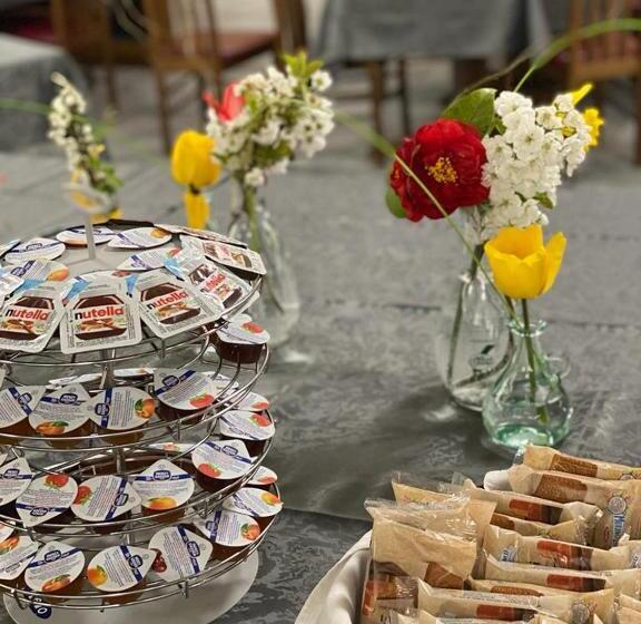 호텔 Albergo Baffo