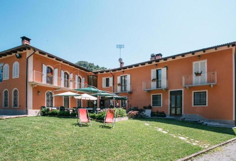 호텔 Albergo Dei Pescatori