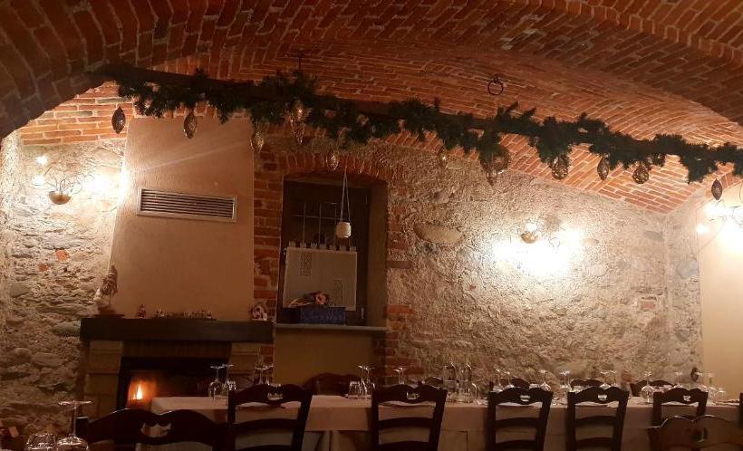 호텔 Albergo Dei Pescatori