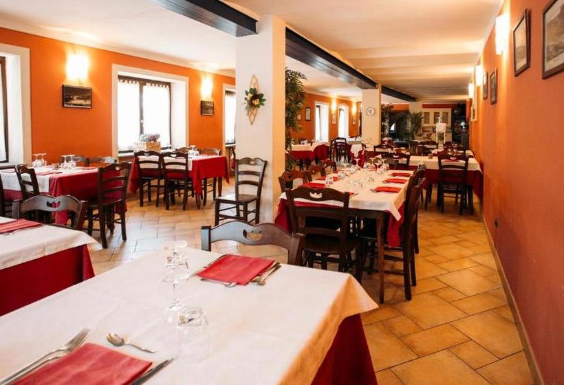 호텔 Albergo Dei Pescatori