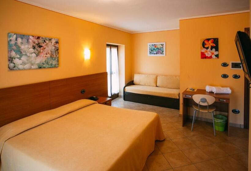 호텔 Albergo Dei Pescatori