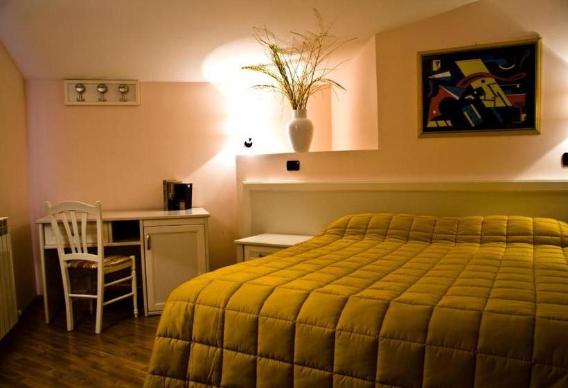 호텔 Albergo Ristorante Siro