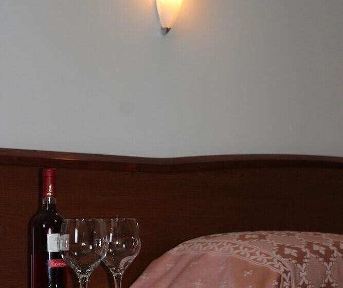 ホテル Albergo Villa Bianca