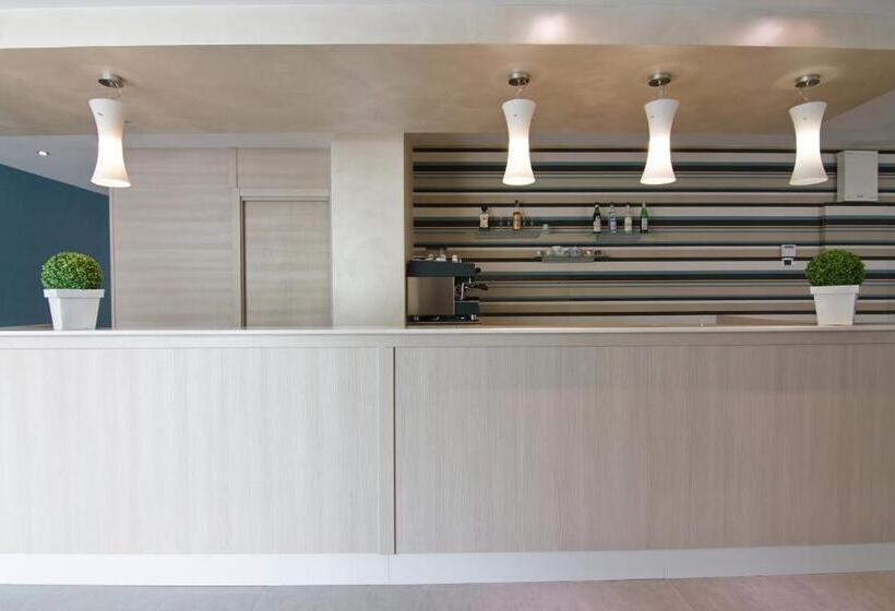 ホテル Albergo Villa Bianca