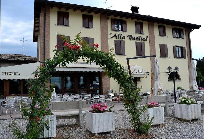 Отель Alla Basilica