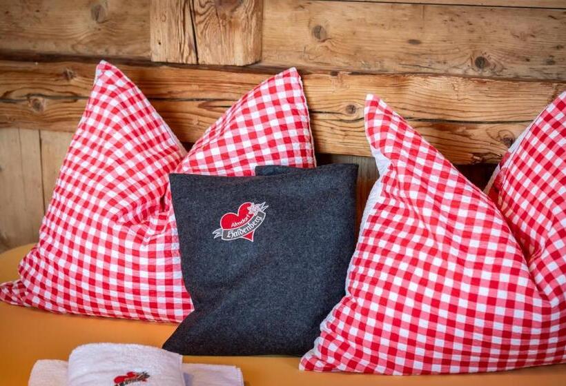 בית מלון כפרי Chalets Almdorf Haidenberg