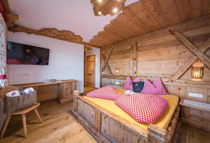 בית מלון כפרי Chalets Almdorf Haidenberg