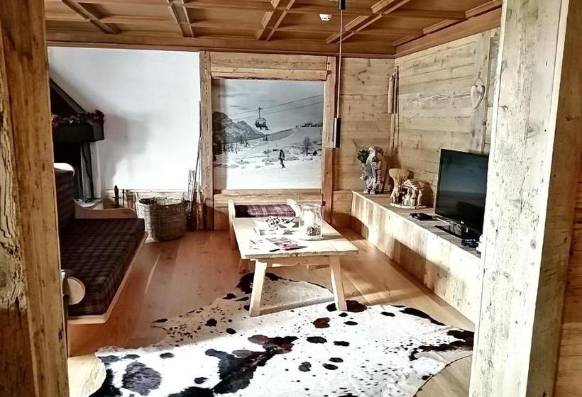 בית מלון כפרי Almhof