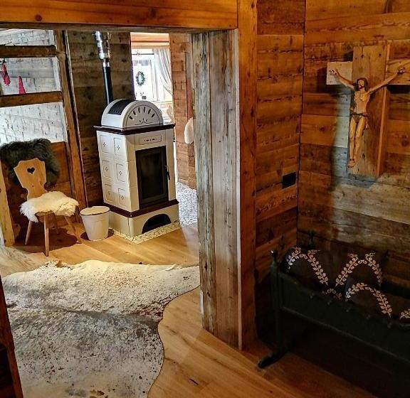 בית מלון כפרי Almhof